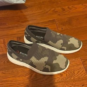 cute camouflage everyday sneakers